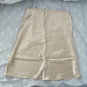 Wilfred Mini Slip Skirt